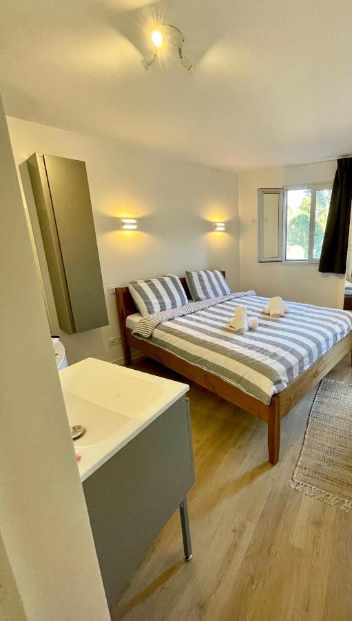 Badine Beach 5P Plage Piscine Balneo Clim Jardin Exotique 耶尔 外观 照片