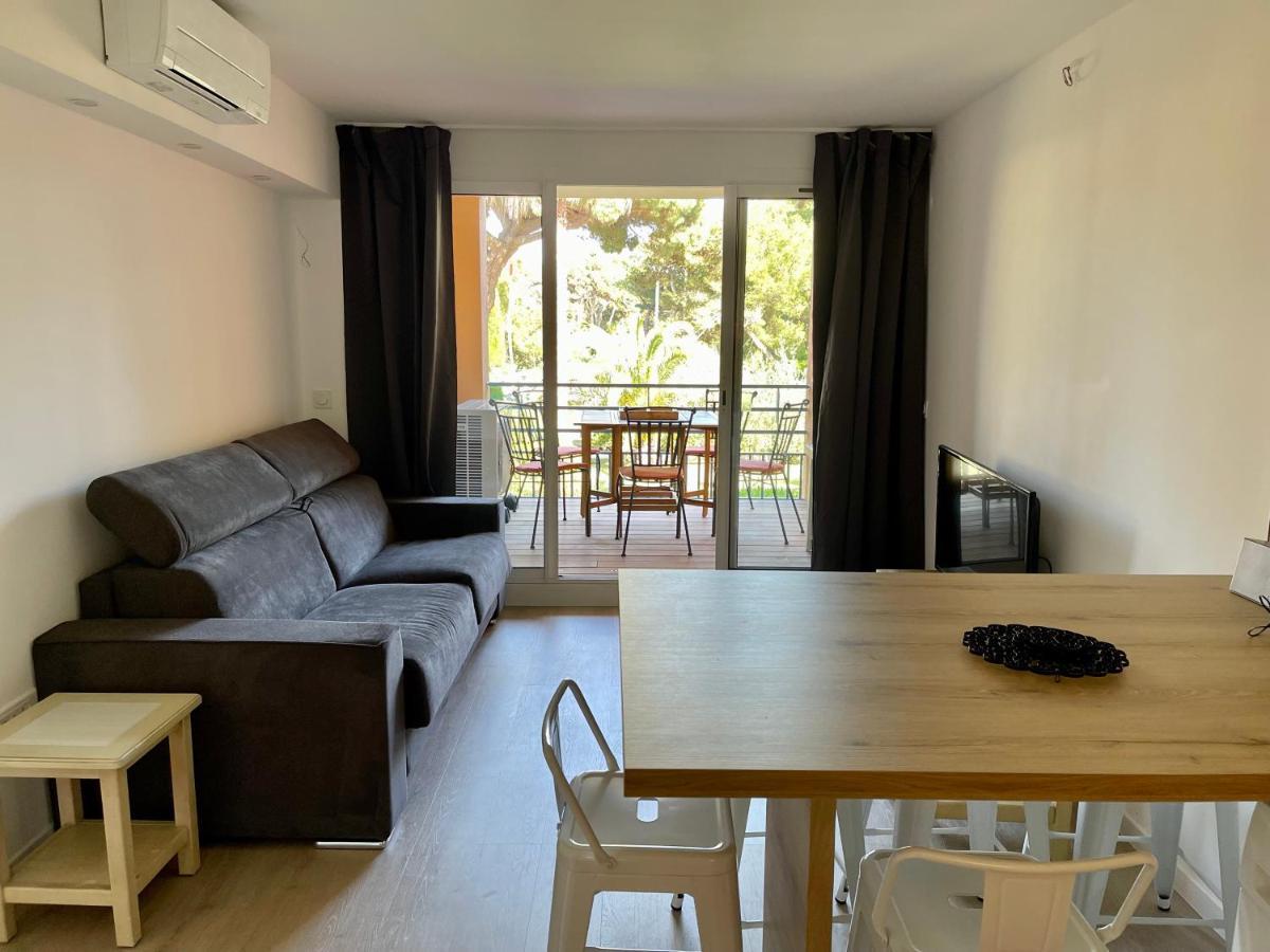 Badine Beach 5P Plage Piscine Balneo Clim Jardin Exotique 耶尔 外观 照片