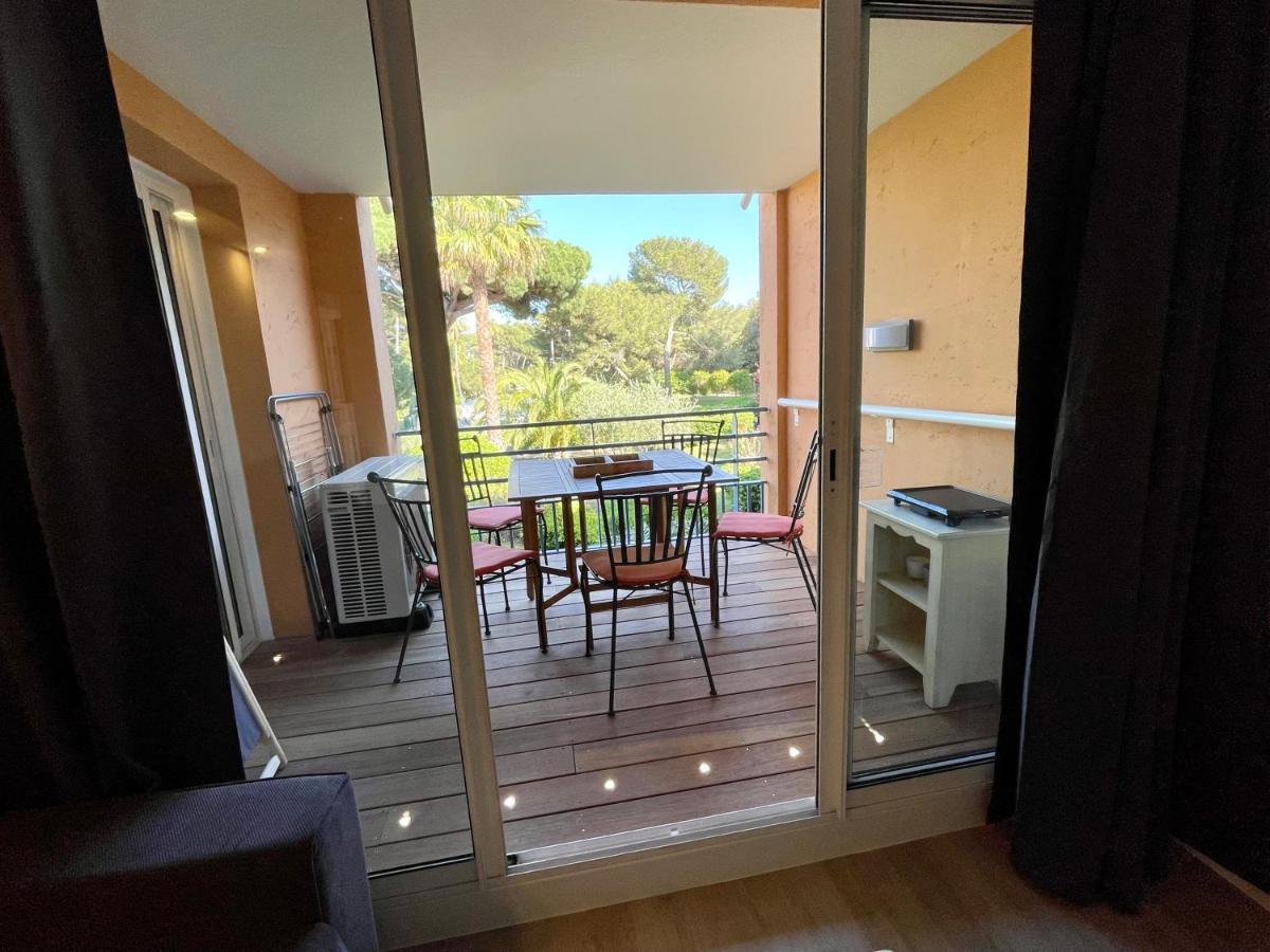 Badine Beach 5P Plage Piscine Balneo Clim Jardin Exotique 耶尔 外观 照片